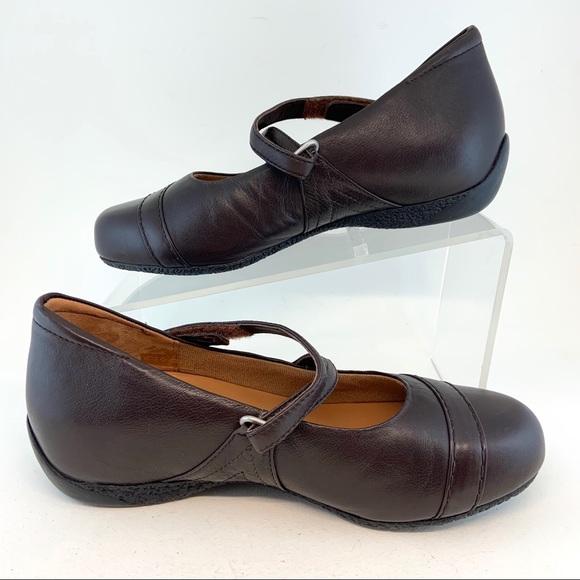 Ziera Chocolate Xray Mary Janes 37 XW 6.5-7 - Picture 3 of 8